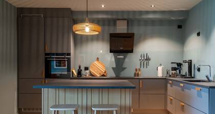 Modern Apartment close to Leknes