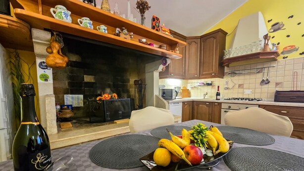 House | Dining - House Of Good Vibrations Indy (Vodnjan)