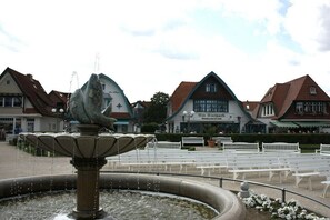 Property grounds - "Rosenweg" ground floor right (Ostseebad Boltenhagen)