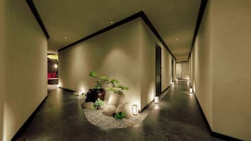 Couples treatment room(s), sauna, hot tub, steam room, body treatments