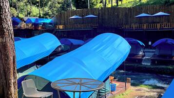 Tent | Outdoor dining