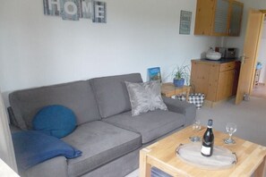 Living area - Holiday apartment with 1 bedroom (Argenbühl)