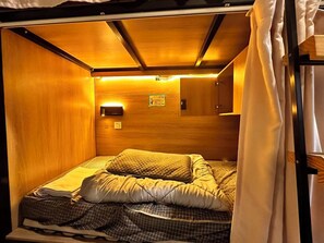 Free WiFi, bed sheets - Bufu shaohua qingnian lüguan YouthHostel (SUZHOU)