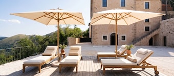 Villa i Santo Stefano Di Sessanio med 6 soverom som kan romme 14