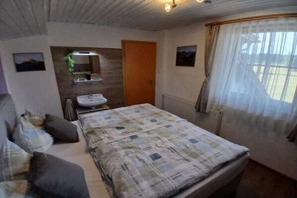 Room - Holiday apartment with 1 bedroom (Rückholz)