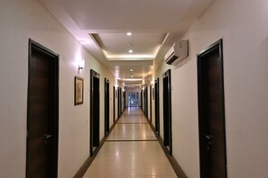 Unclassified image, 4 of 25, button - Orient Resort (Kanpur)