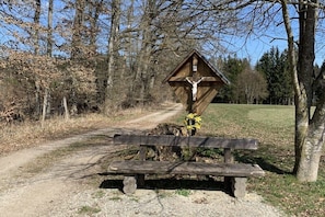 Property grounds - At the waterwheel East (Eggstätt)