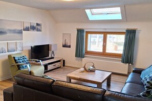 Smart TV, DVD player, ping pong, books - Holiday home at the High Fens (Monschau)