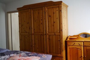 Room - Holiday apartment with 1 bedroom (Handewitt)