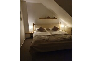 3 Schlafzimmer, Bügeleisen/Bügelbrett, Reisekinderbett, kostenloses WLAN