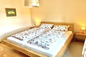 Wifi gratis y ropa de cama 