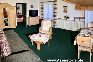 Smart TV, ping pong, stereo - Asenstorfer House by the lake (Walchensee)