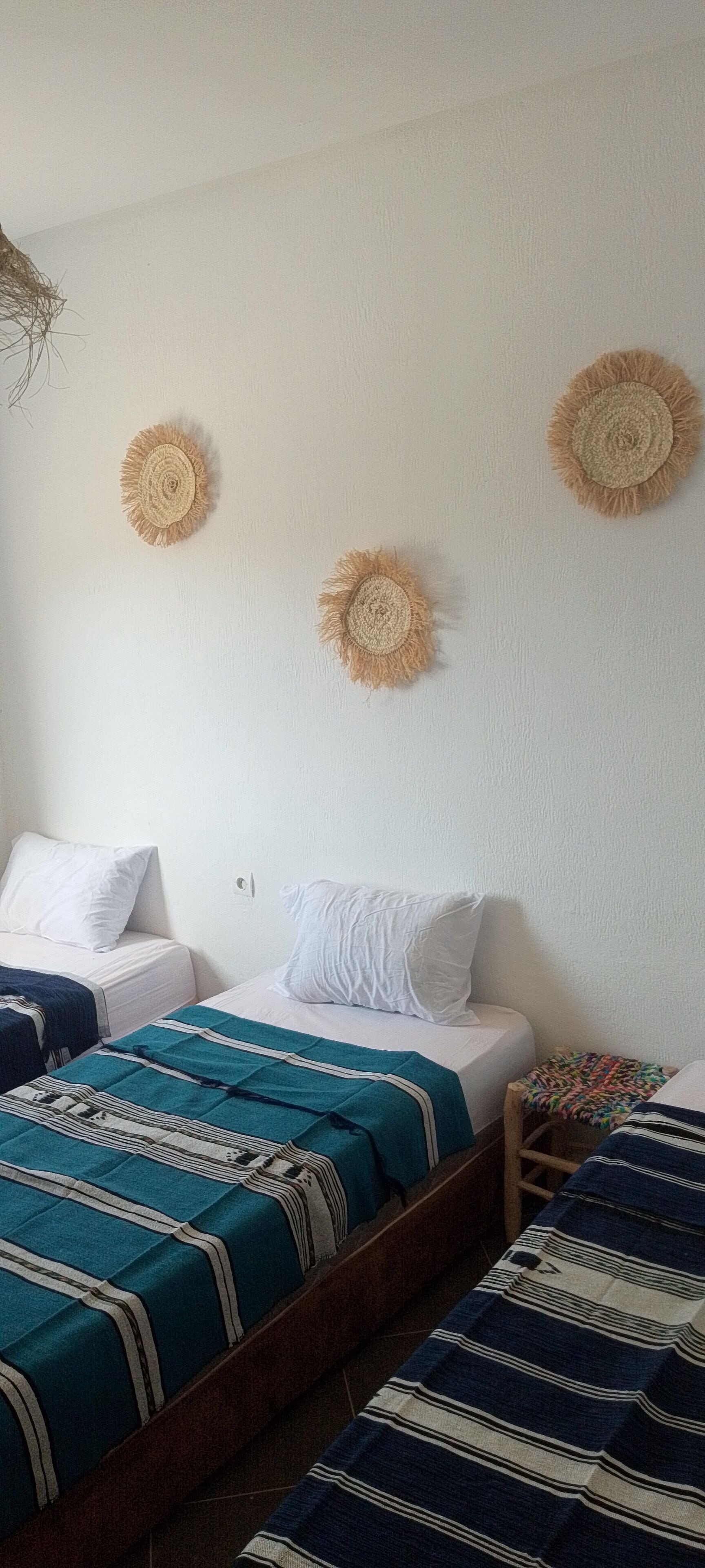 Wifi gratis y ropa de cama 