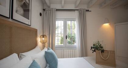 Jávea Bungalow | Nature, pools, terraces and private parking