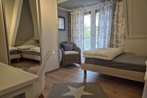 2 bedrooms, iron/ironing board, free WiFi - Holiday home with 1 bedroom (Kamperland)