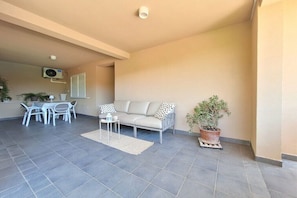 Smart TV - Holiday apartment in Rabac with balcony (Rabac)