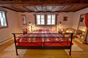 2 Schlafzimmer, Bügeleisen/Bügelbrett, kostenloses WLAN, Bettwäsche