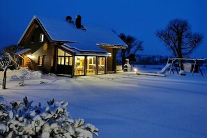 Exterior - Holiday home in Ahorntal with swimming pool (Ahorntal)