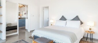 A Luxurious Getaway in Namibia – Nature, Tranquility, and Endless Vastness