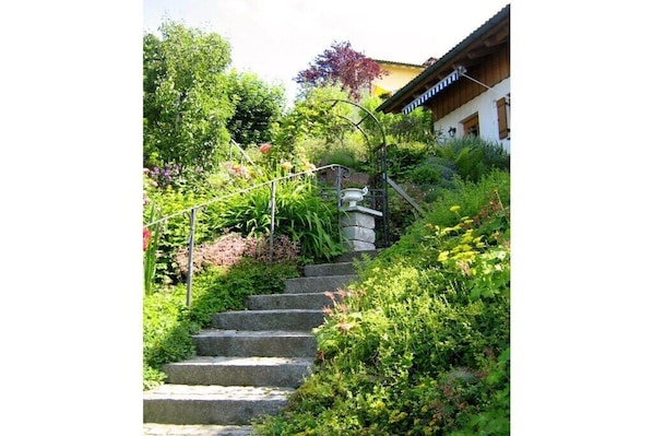 Jardines del alojamiento