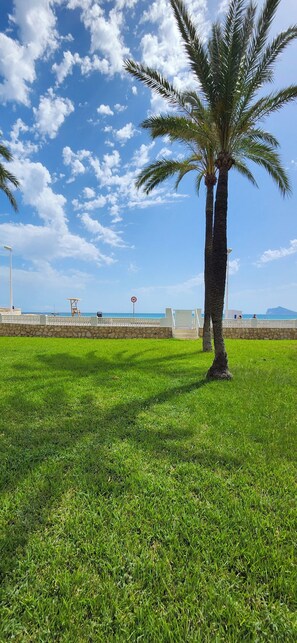 Property grounds - Atlantico Calpe Seafront Apartment (Calpe)