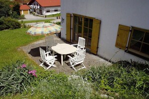 Ulkoruokailutilat