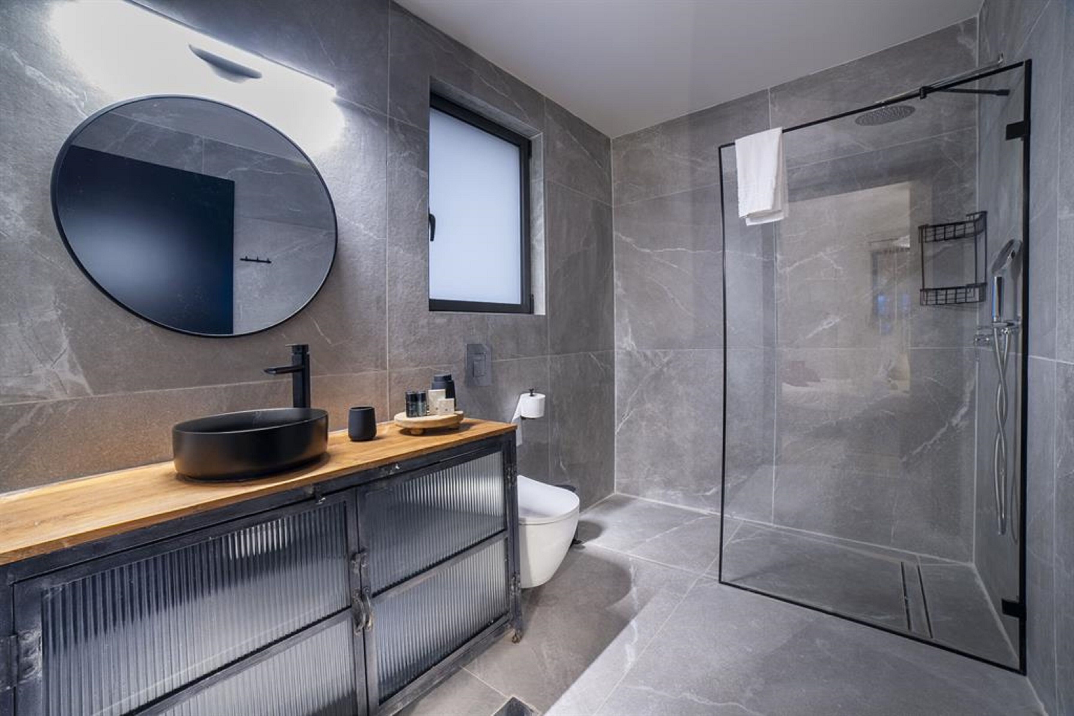 Premium Double Room | Bathroom