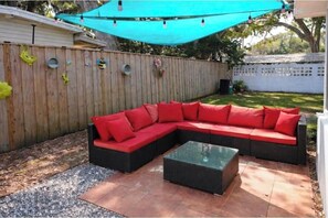 Terrace/patio - Leo's Studio – Private Entrance (Port Orange)