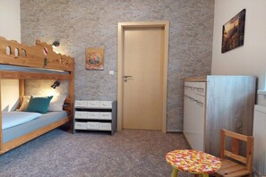 2 bedrooms, iron/ironing board, free WiFi - Holiday home in the Harz Mountains with 2 bedrooms (Darlingerode)