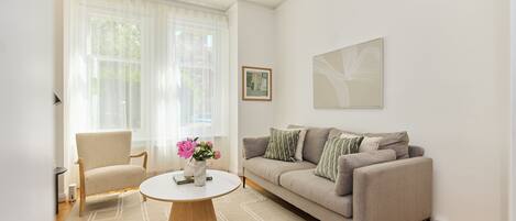 Apartment | Living area