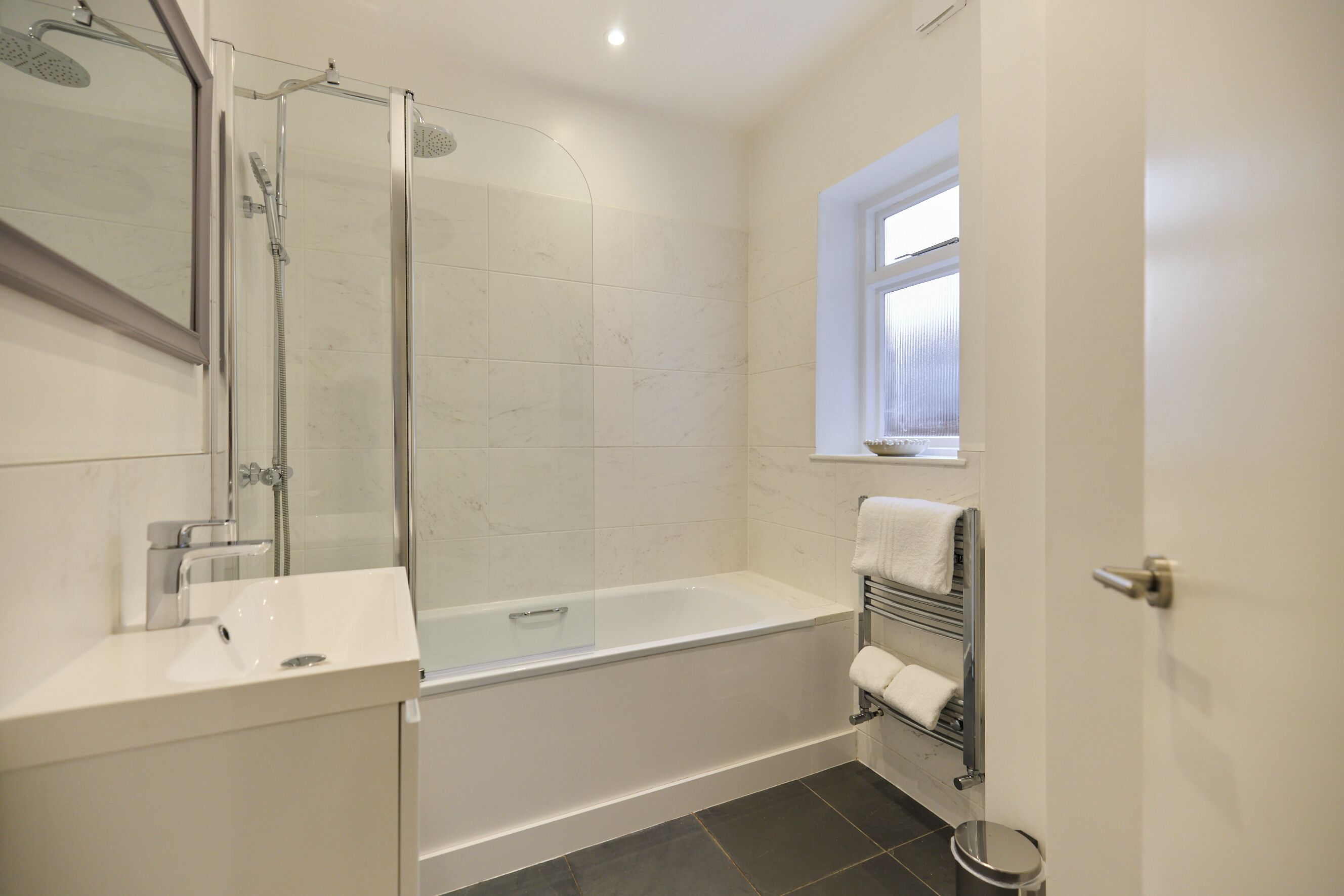 Apartment | Bathroom