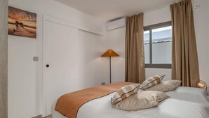 Unclassified image, 4 of 14, button - ITA Bungalow - 2 Bedrooms | Pool & Beach | Saint-François (Saint-François)