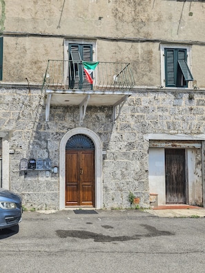 Fachada de la propiedad