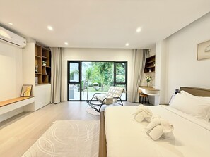 Room - Brand new luxury pool villa in Chiang Mai, 5 bedrooms 6 bathrooms, near the City (Chang Wat Chiang Mai)