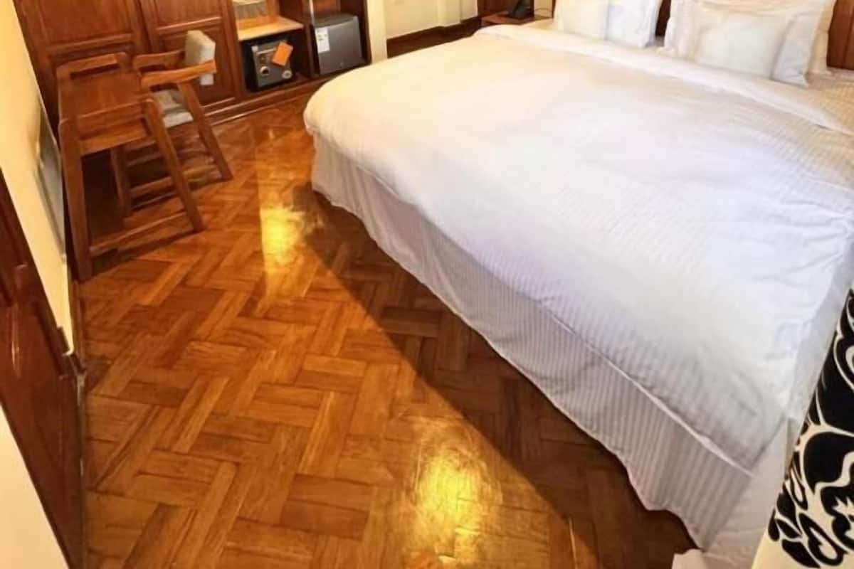 Double or Twin Room, Balcony, Mountain View | Free WiFi