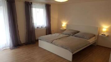 2 Schlafzimmer, kostenloses WLAN, Bettwäsche