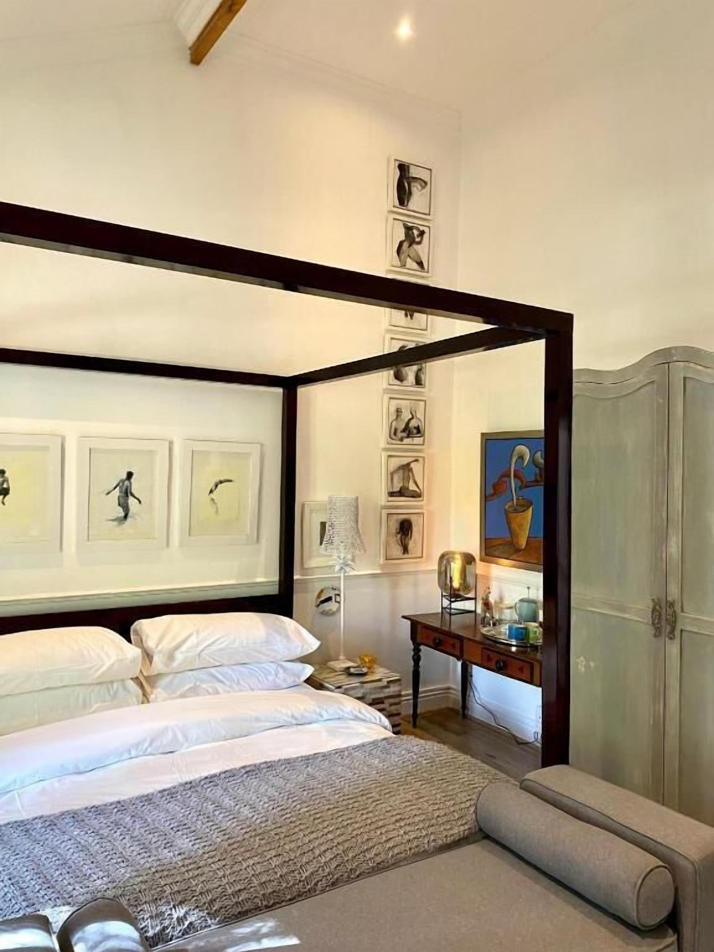 Deluxe Double Room, Garden View | Iron/ironing board, free WiFi