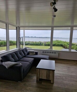 Smart TV - Holiday home with 2 bedrooms (Fehmarn\/ Burgtiefe)