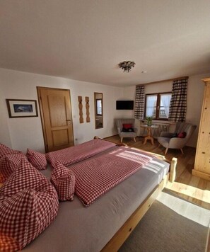 Room - Holiday apartment with 1 bedroom (Mittenwald)