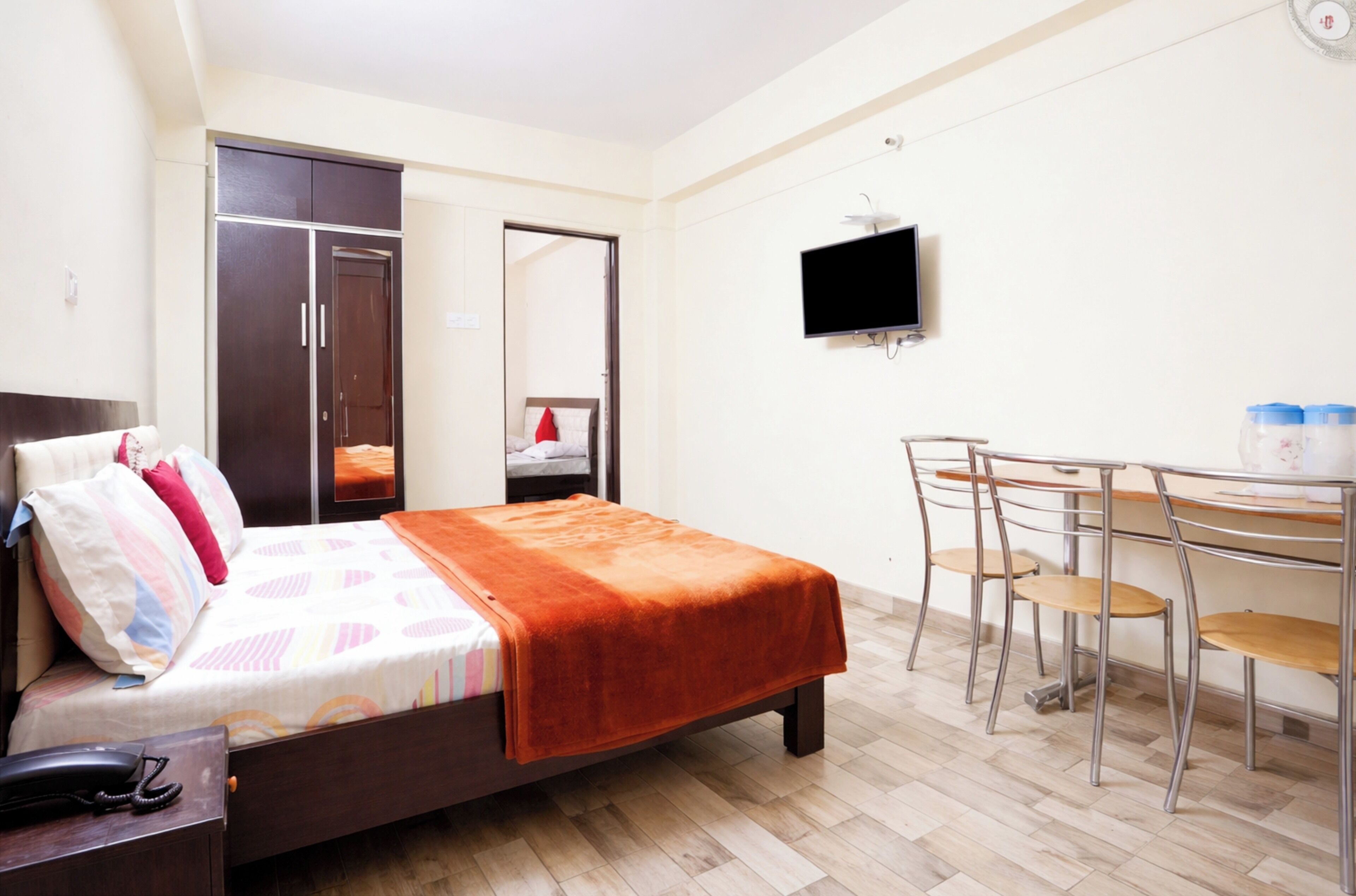 Chambre Double | Chambres insonorisées, Wi-Fi gratuit