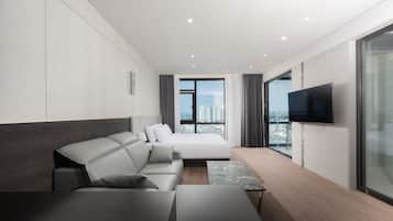 Suíte júnior | Individualmente decorados, individualmente mobiliados, escrivaninha