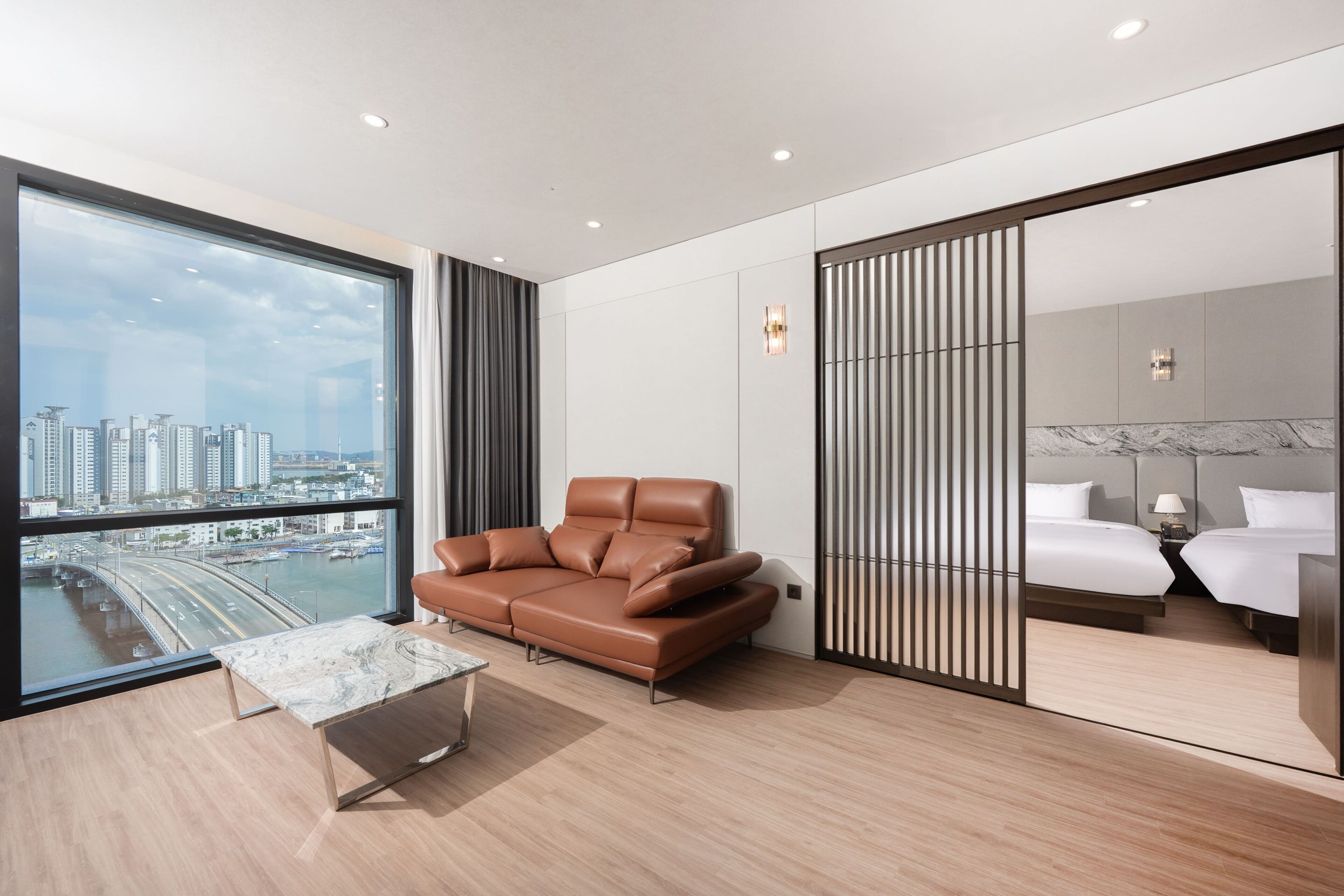 King Suite Room | Individualmente decorados, individualmente mobiliados, escrivaninha