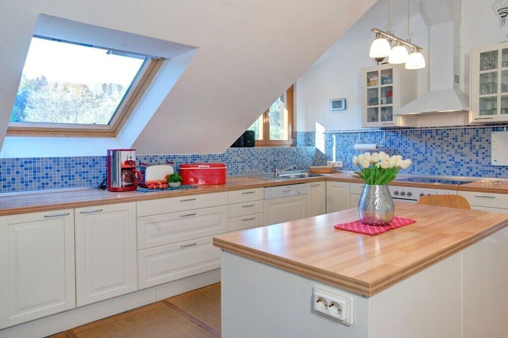 Kühlschrank, Ofen, Herdplatte, Geschirrspüler