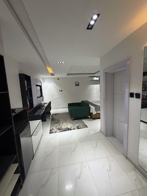Superior Suite, Balcony | Room amenity