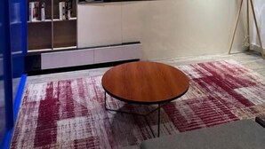 Suite superior, balcón | Interior