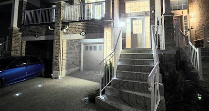 Ligero Townhouse Entire Four Bedrooms Home