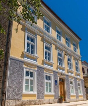 Extérieur
