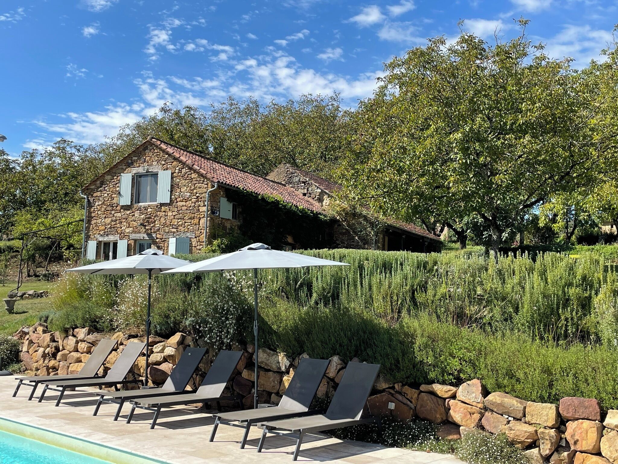 Piscine extérieure, piscine chauffée