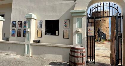 Blackbeard's Castle