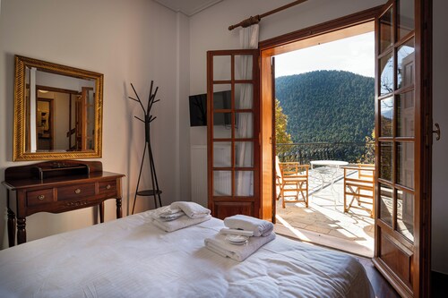Villa Christina: Private Oasis for Families & Groups